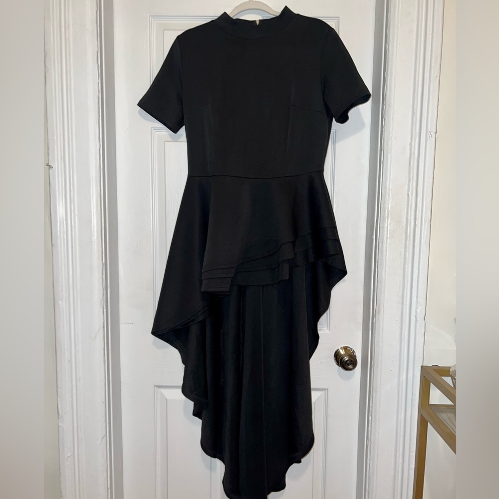 Asymmetrical High Low Tiered Scuba Top